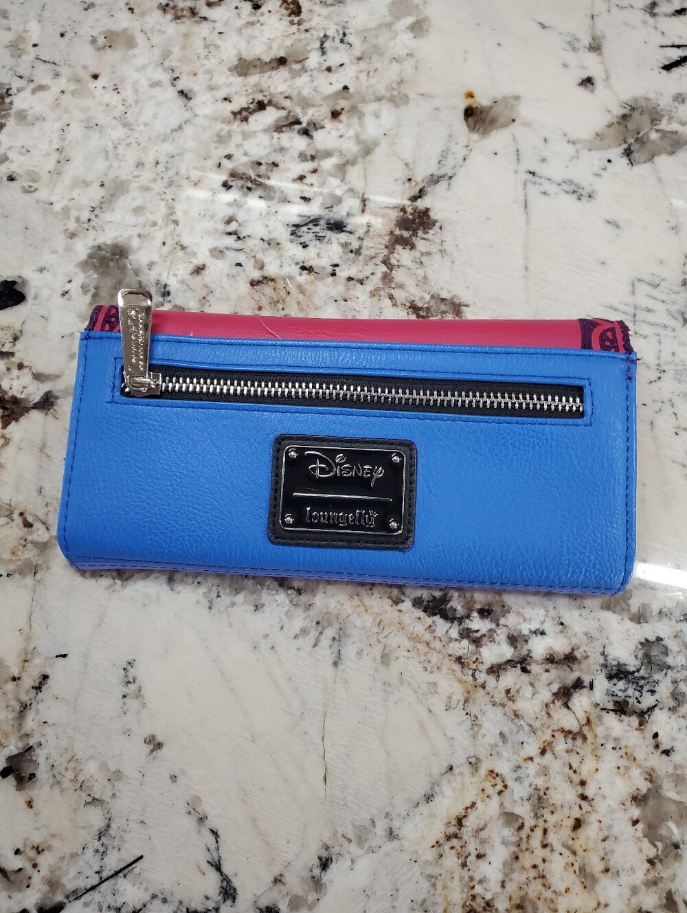 Frozen Loungefly Wallet - Picture 3 of 7
